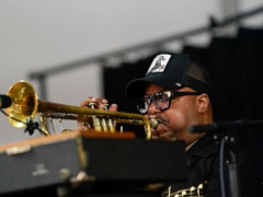 Jazz Fest — ‘one of the gems’ — cranks up in New Orleans