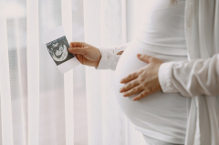 Hope for high-risk 0pregnancies: physicians carryout veryfirst in-utero brain surgicaltreatment to treatment the oiudangerous condition