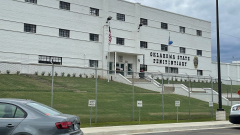 Supreme Court stops execution of Oklahoma death row prisoner Richard Glossip