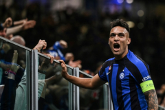 Inter win Milan derby to reach Champions League last