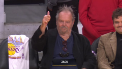 Jack Nicholson offering the crowd a thumbs up at Lakers-Nuggets rightaway endedupbeing a meme