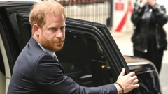 Prince Harry surfaces affirming in phone-hacking case versus tabloid