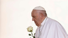 Pope to avoid Sunday public trueblessing on medicalprofessional’s suggestions after significant surgicaltreatment