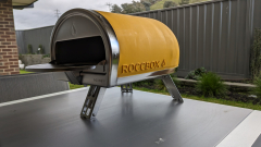 SEE: Gozney Roccbox Yellow LE Pizza Oven Unboxing, total with Digital Thermometer