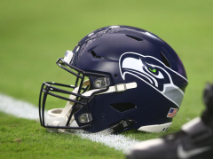 Tariq Woolen’s knee, throwback uniforms and more Seahawks news for Cardinals fans