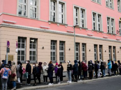 Ukrainian refugees assisted push German population up 1.3% last year