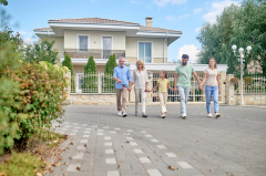 Walkable communities promote neighborhood and adult socializing