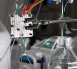 New electrochemical reactor records carbon dioxide at the flick of a switch