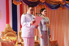 HM King opens parliament
