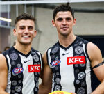 Scott Pendlebury breaks AFL record for most profession disposals as fans deal mid-game standing ovation