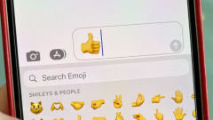 Australian legal professional’s caution after thumbs-up emoji ruled as legitimate as a signature in Canadian grain stoush