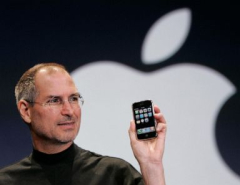 First-gen iPhone offers at auction for $190K — about 380 times its initial cost