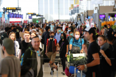 15m foreign visitors gethere by mid-year