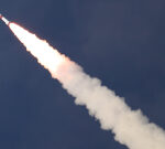 Indian rocket launches 7 satellites to orbit (video)
