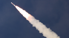 Indian rocket launches 7 satellites to orbit (video)
