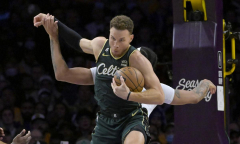 NBA executive states the Lakers oughtto indication Blake Griffin