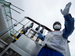 Eliminating Fukushima’s melted nuclear fuel will be moredifficult than the release of plant’s wastewater