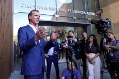 California Gov. Gavin Newsom states he will indication climate-focused openness laws for huge service