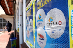 Powerball prize increases to $638 million ahead of Monday’s drawing. See Sept. 18 winning numbers.