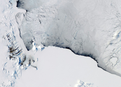 Over 40% of Antarctica’s ice racks lost mass in 25 years: researchstudy