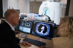 Immune system aging noticeable through CT scan