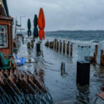 Gale-force winds and floods strike northern Europe. At least 3 individuals eliminated in the UK