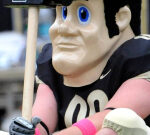 The 10 wackiest mascots in college sports