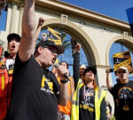 SAG-AFTRA stars’ union states it has reached tentative contract with studios to end strike