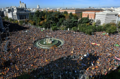 Thousands demonstration Spanish amnesty law