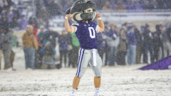 10 hysterical snowy minutes from the Kansas State-Iowa State videogame, consistingof ‘snow fans’