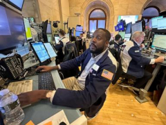 Stock market today: Wall Street loses ground ahead of secret reports on the task market