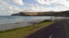 Desperate search for teenage kid swept off rocks at Victorian blowhole