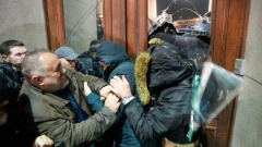 Serbian cops tear gas election protesters attempting to gointo capital’s city hall