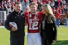 End of an age for Oklahoma football as Drake Stoops plays last videogame as a Sooner