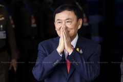 Panel to see Thaksin on Jan 12: govt
