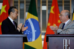 Chinese foreign minister’s Brazil stop yields shared visa offer