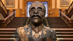 Bust of Lincoln Alexander, Canada’s 1st Black MP, revealed at Ontario legislature