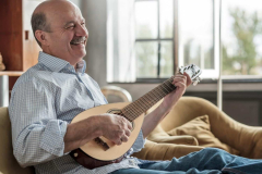 Playing an instrument enhances brain health in older age