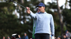 8 professionalathletes playing at the 2024 Pebble Beach Pro-Am, consistingof Tom Brady and Aaron Rodgers