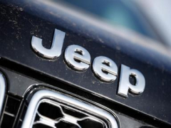 Chrysler remembering more than 330,000 Jeep Grand Cherokees due to guiding wheel concern