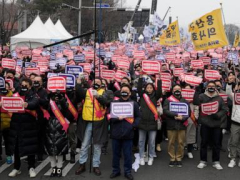 South Korean physicians hold huge anti-government rally over medical school recruitment strategy