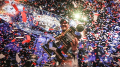 Jeff Gustafson endedupbeing the 1st Canadian to reel in Bassmaster Classic title. Can he do it twotimes in a row?