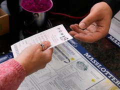 Powerball prize leaps to $975 million after another drawing without a huge winner
