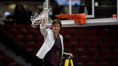 Females’s basketball is commanding unmatched attention. A Canadian icon hopes it’s more than a ‘moment’
