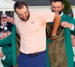 See the minute Scottie Scheffler put on the green coat after winning the 2024 Masters