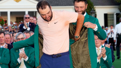 See the minute Scottie Scheffler put on the green coat after winning the 2024 Masters