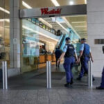 Personnel and buyers return to ‘somber’ Sydney shopping shoppingcenter 6 days after mass stabbings