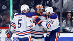 Skinner shuts out Kings to offer Oilers commanding 3-1 series lead