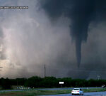 Texas observers capture looming twister on videocamera