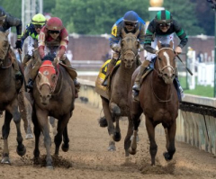 Mystik Dan wins Kentucky Derby in three-way image surface